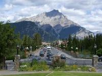 Cascade Gardens Blick zum Cascade Mountain - Banff NP